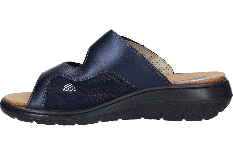 PODOWELL-GISELE-NAVY-DAMES-0003