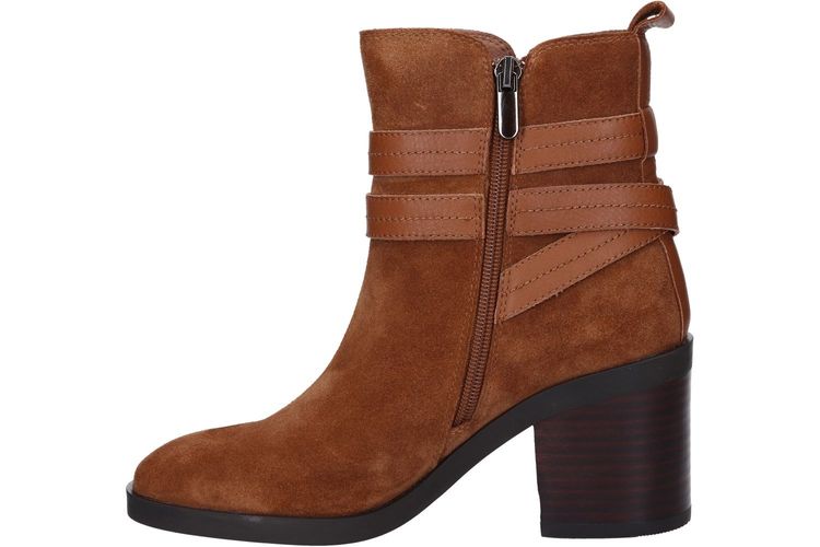 ALEXANDRA-CLARINE-CAMEL-DAMES-0003