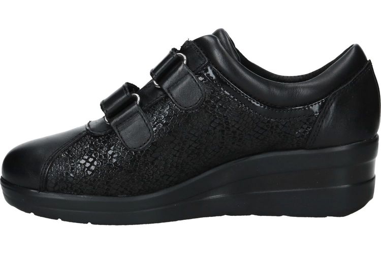 ALEXANDRA-SOLENE-BLACK-DAMES-0003