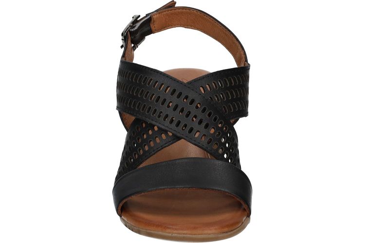 ALEXANDRA-GAMARTA2-BLACK-DAMES-0002