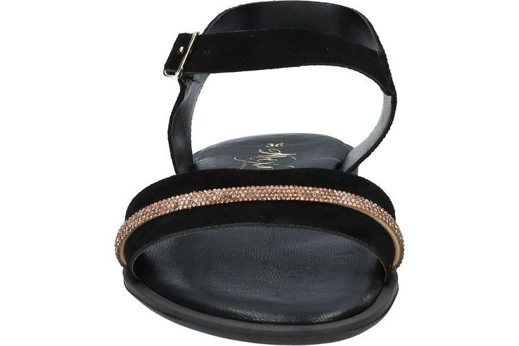 ALEXANDRA-NANDY-BLACK-DAMES-0002