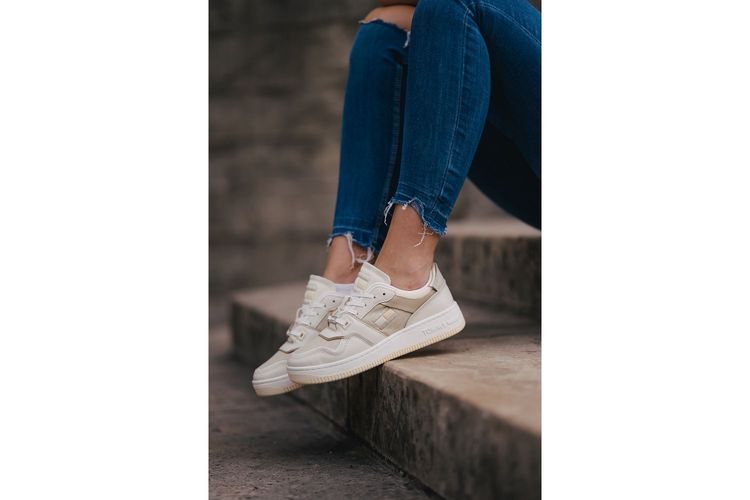 TOMMY HILFIGER-RETROLC-WHITE-DAMES-0008