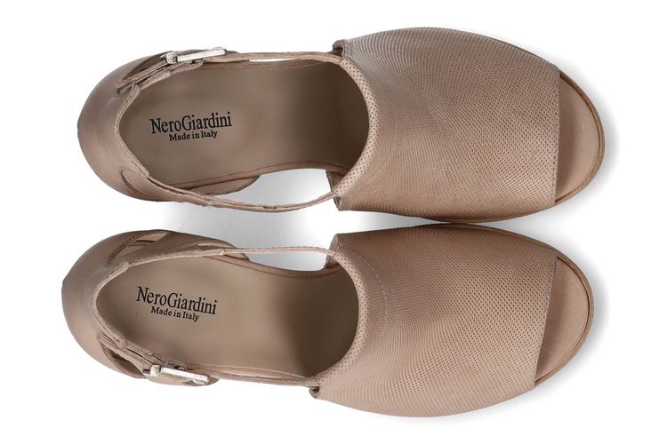 NEROGIARDINI-NISTOSA2-BEIGE-DAMES-0003