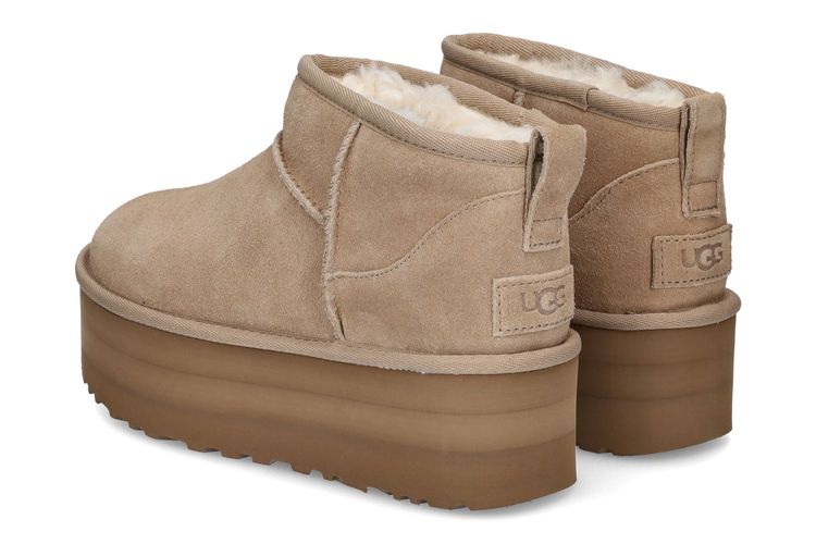 UGG-CLASULTRA3-BEIGE-DAMES-0002