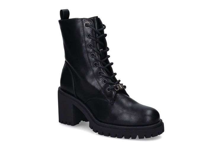 EXE-FIONA-BLACK-DAMES-0001