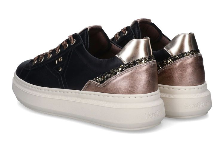 NEROGIARDINI-NEFERTITI1-NOIR-DAMES-0002