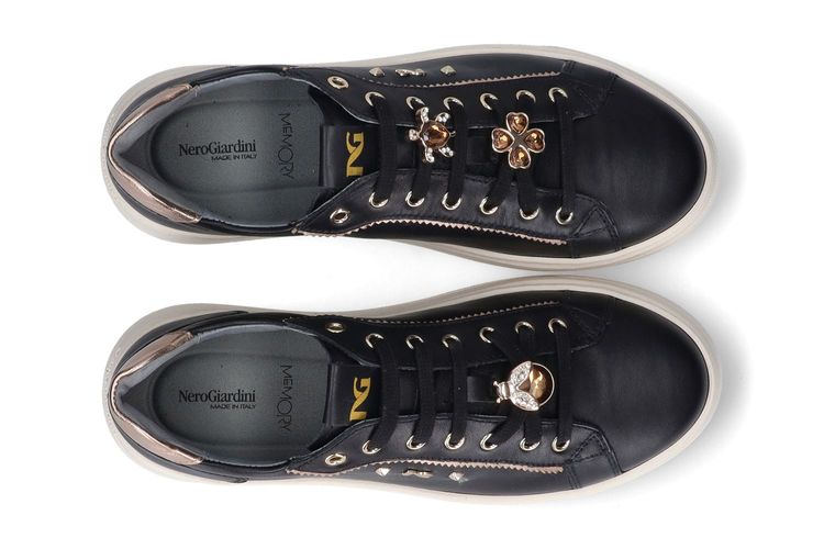 NEROGIARDINI-NIKOLETT-NOIR-DAMES-0003