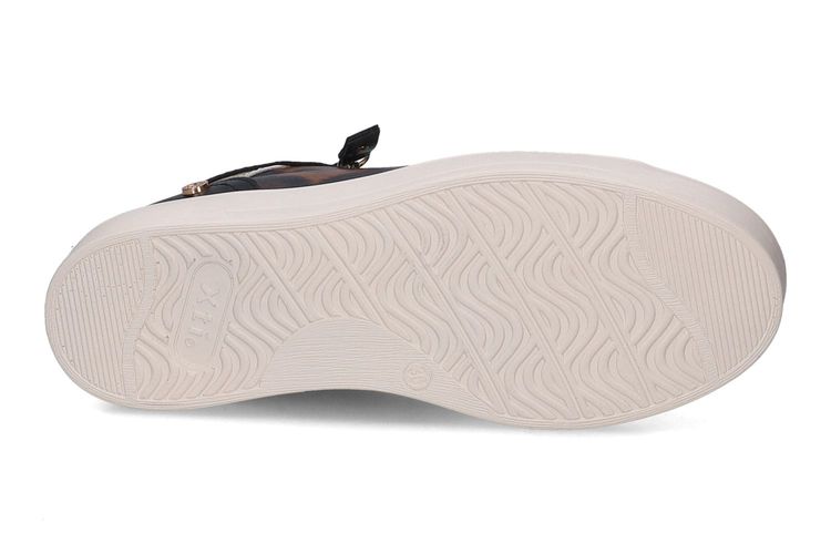 XTI-XELYA1-BLACK-DAMES-0005