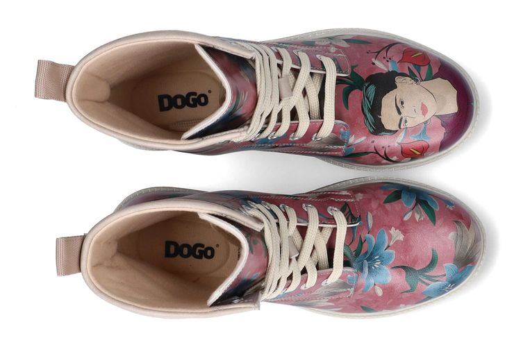 DOGO-FRIDA-ROSE-DAMES-0003