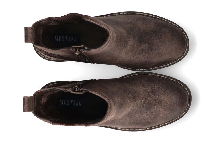 MUSTANG-MOLLY-MARRON-DAMES-0003