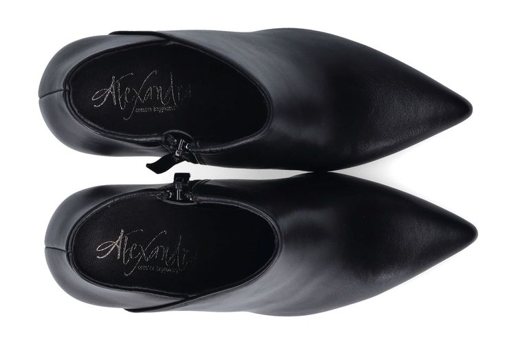 ALEXANDRA-ANAHID-NOIR-DAMES-0003