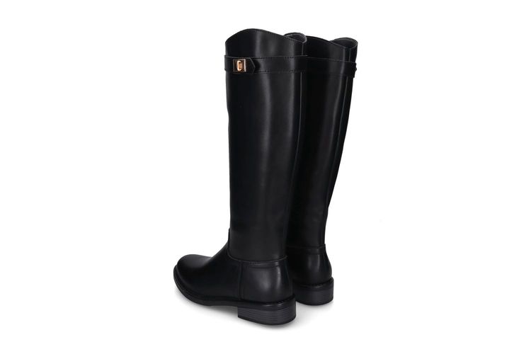 ALEXANDRA-WALOU-NOIR-DAMES-0002