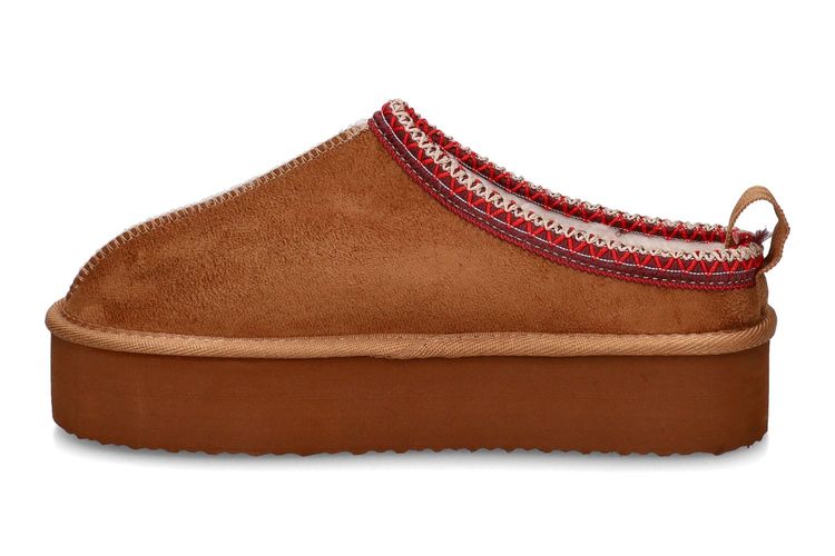 LES ARLESIENNES-DAIRINE-COGNAC-DAMES-0004