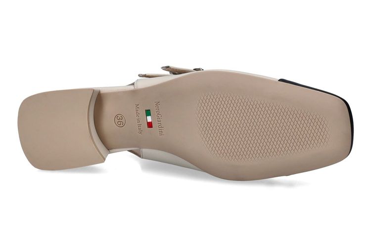 NEROGIARDINI-NORMA-BEIGE-DAMES-0005