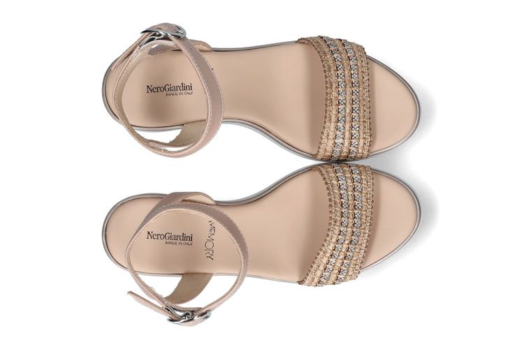 NEROGIARDINI-NIKOLINA-BEIGE-DAMES-0003