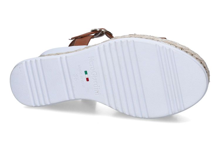 NEROGIARDINI-NELL5-COGNAC-DAMES-0005