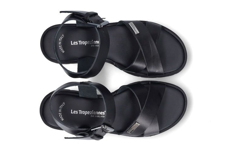 LES TROPEZIENNES-TIHA-NOIR-DAMES-0003