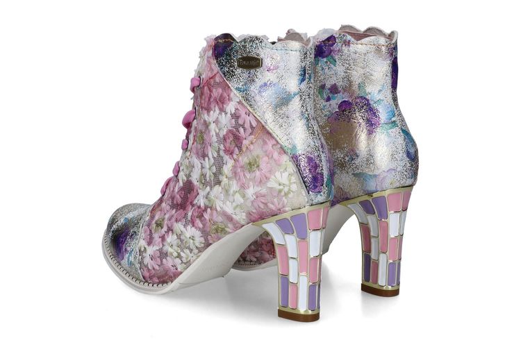 LAURA VITA-ALACBANEO42-ROSE-DAMES-0002