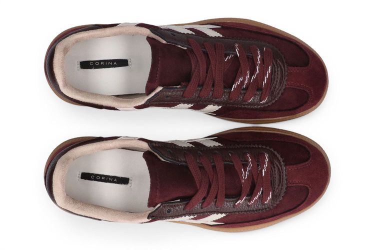CORINA-CAITLYN-BURGUNDY-DAMES-0003