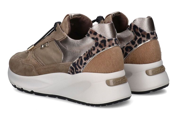 NEROGIARDINI-NASOLIE-TAUPE-DAMES-0002