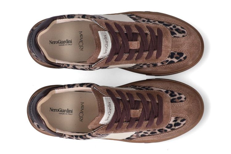 NEROGIARDINI-NANDAG-CHESTNUT BROWN-DAMES-0003
