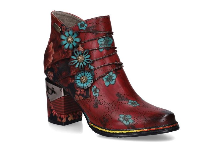 LAURA VITA-MAEVAO21-RED-DAMES-0001