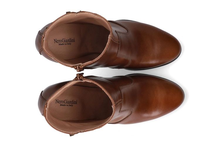 NEROGIARDINI-NAJALIE-COGNAC-DAMES-0003