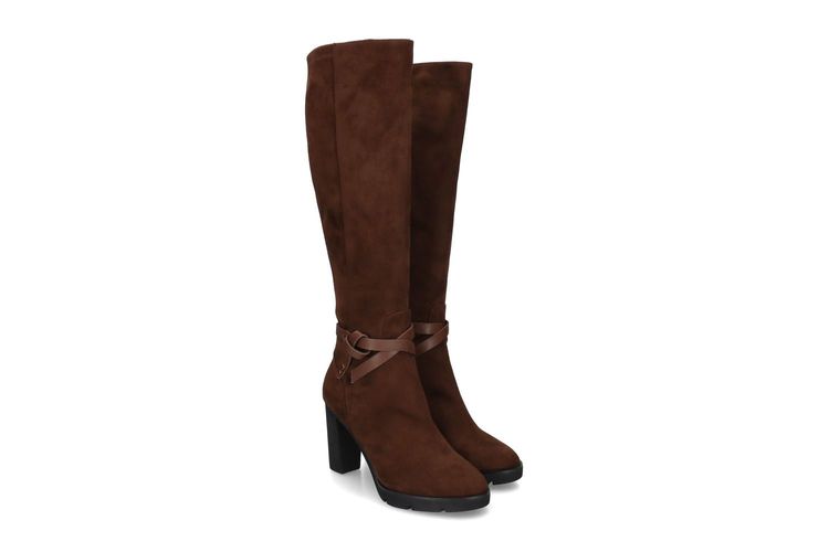 NATHAN-BAUME-NUO4-MARRON-DAMES-0003