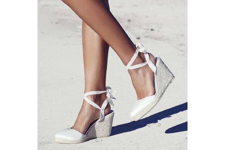 TONI PONS-TALIA-WHITE-DAMES-0002