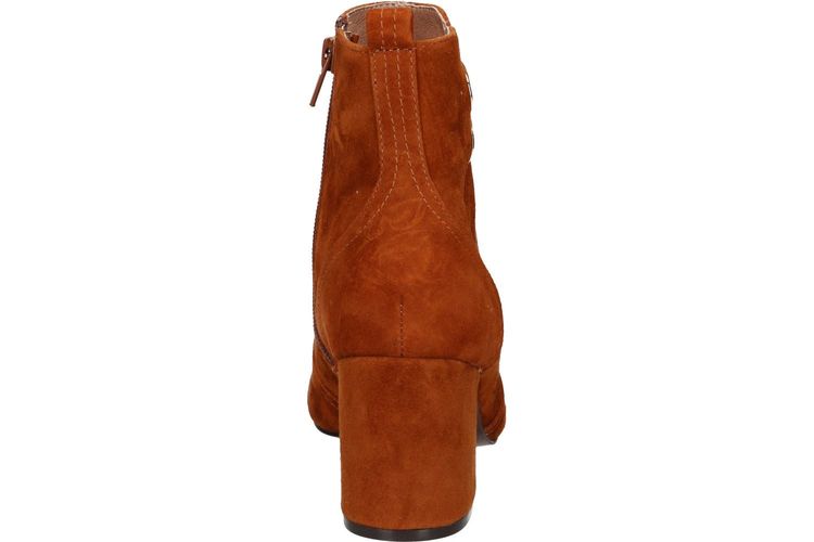 ALEXANDRA-SALLY2-CAMEL-DAMES-0004