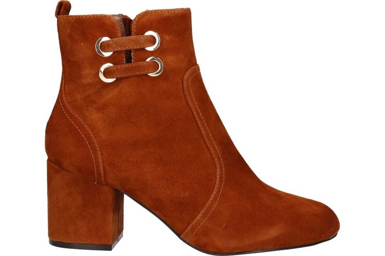 ALEXANDRA-SALLY2-CAMEL-DAMES-0005