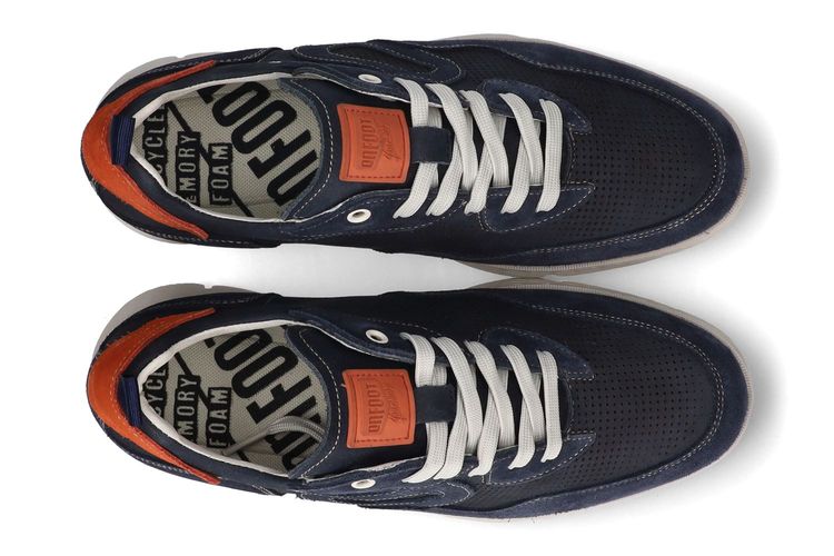 ON FOOT-ORIOL 1-NAVY-MEN-0003