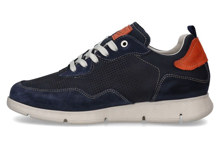 ON FOOT-ORIOL 1-NAVY-MEN-0004