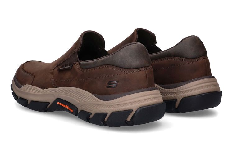SKECHERS-RELAX FIT-KASTANJE-MEN-0002