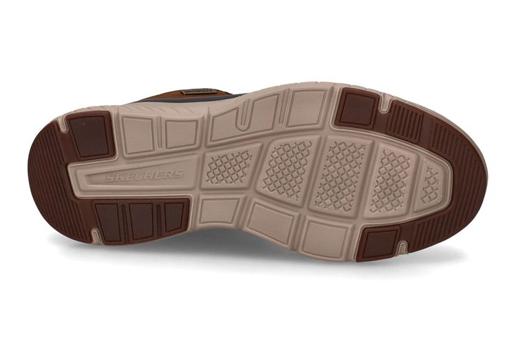 SKECHERS-CROSSER-MARRON-HOMMES-0005