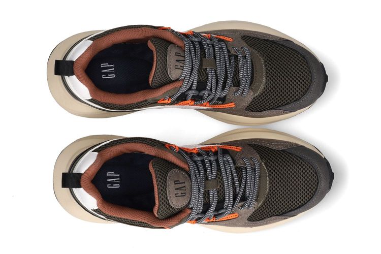 GAP-EXPLORER-KHAKI-MEN-0003