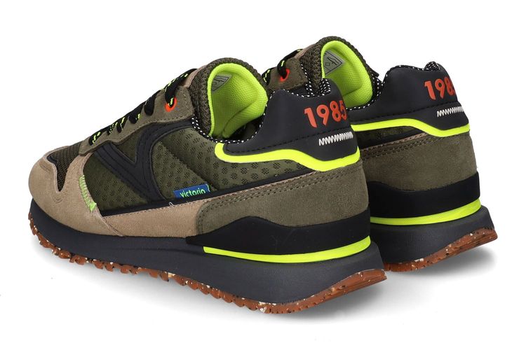 VICTORIA-LEGGERA-KAKI-HOMMES-0002