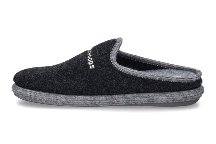 RIVER WOODS-HARALD-GRIS-HOMMES-0004