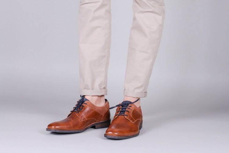 HUSH PUPPIES-WINA-COGNAC-MEN-0002