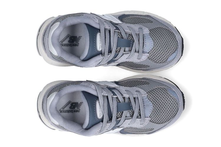 NEW BALANCE-P2002 1Z8-GRIS-ENFANTS-0003