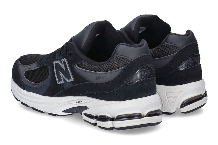 NEW BALANCE-GC2002 BK-NOIR-ENFANTS-0002