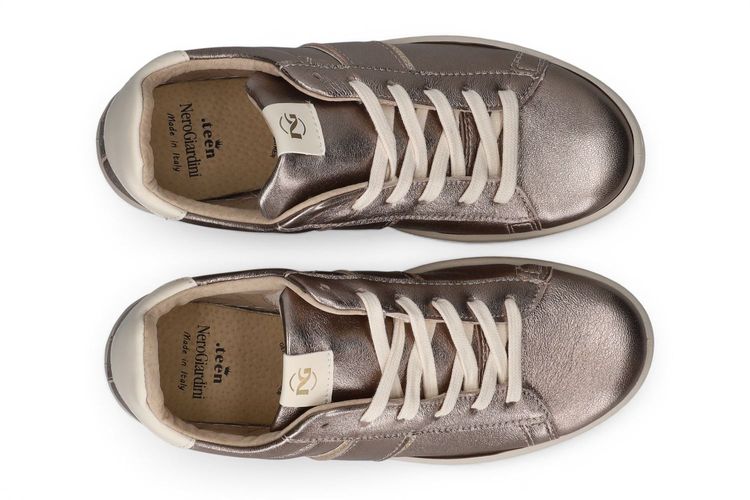 NEROGIARDINI-NATACHA-BRONS-ENFANTS-0003