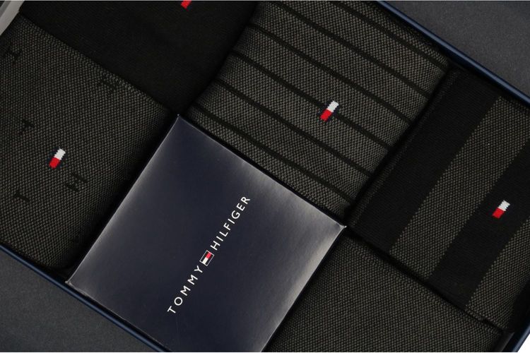 TOMMY HILFIGER-GIFTBOX2-ZWART-ACCESSOIRES-0003