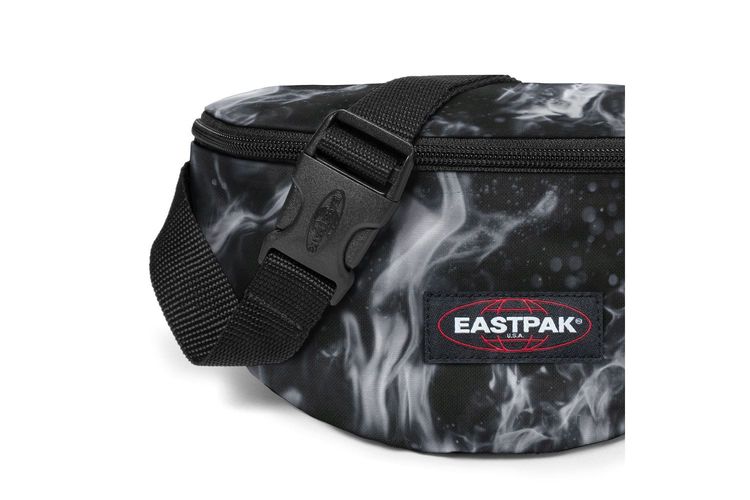 EASTPAK-SPRINGER1-MOTIF-ACCESSOIRES-0004