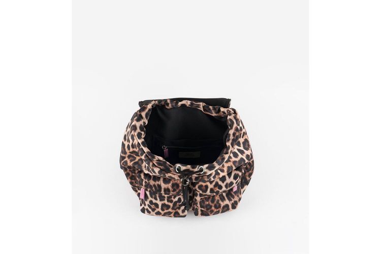 VICTORIA-9225104-MOTIF-ACCESSOIRES-0004