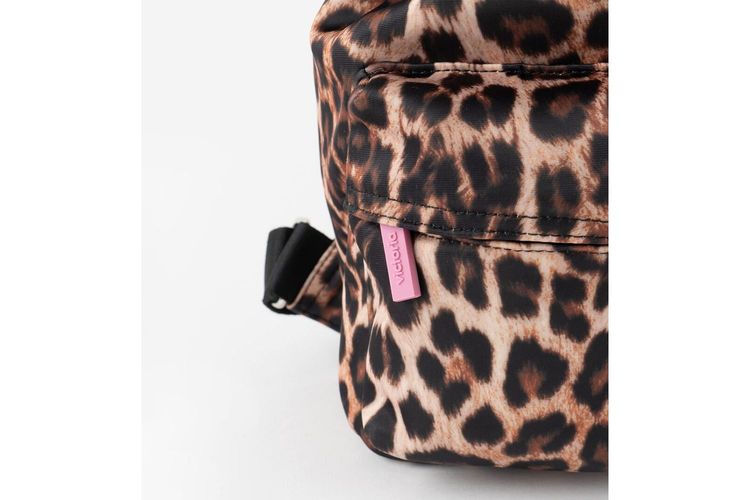 VICTORIA-9225104-MOTIF-ACCESSOIRES-0005