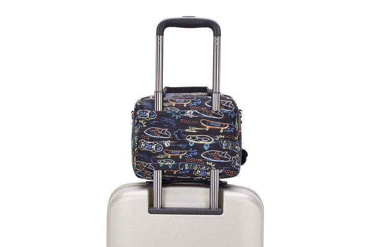 KIPLING-MIYO6-MARINE-ACCESSOIRES-0005